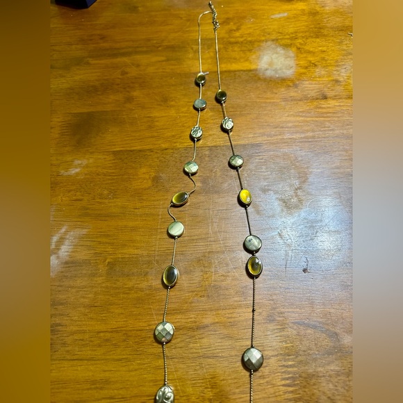 Necklaces - Picture 7 of 8